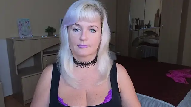 Vina Vision online show from 2, 11, 2025