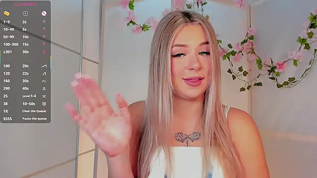 AliaBuerstatte online show from 30, 9, 2025