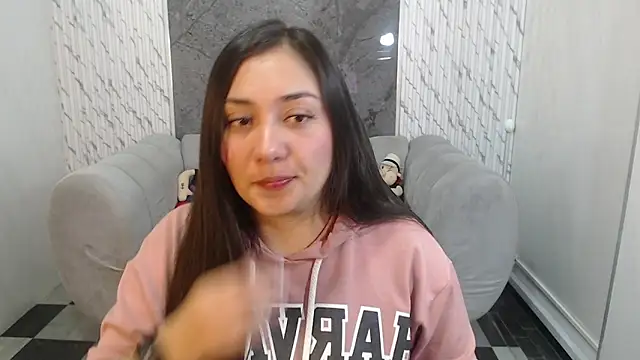 Ivony18 b online show from 5, 11, 2025