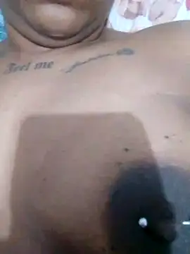 Snapshot of nessinha12 chatting on 4, 11, 2025 nessinha12 online show from 4, 11, 2025