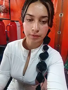 Sol Sunny online show from 7, 6, 2026