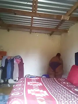 Curvycandy95 online show from 6, 11, 2025