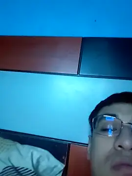 Snapshot of Exotic19cm chatting on 22, 10, 2025 Exotic19cm online show from 22, 10, 2025