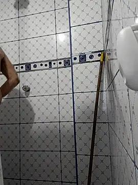 Snapshot of Exotic19cm chatting on 21, 11, 2025 Exotic19cm online show from 21, 11, 2025