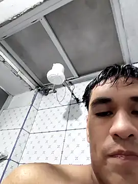 Snapshot of Exotic19cm chatting on 27, 11, 2025 Exotic19cm online show from 27, 11, 2025