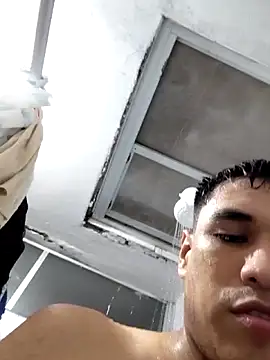 Snapshot of Exotic19cm chatting on 1, 12, 2025 Exotic19cm online show from 1, 12, 2025