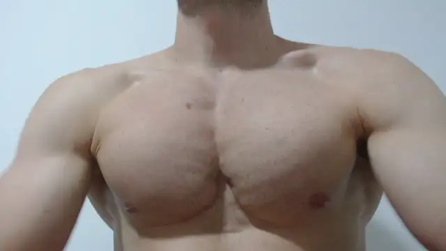 Snapshot of Rocky_Muscle chatting on 1, 4, 2026 Rocky Muscle online show from 1, 4, 2026