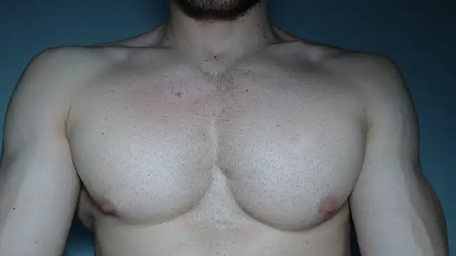 Snapshot of Rocky_Muscle chatting on 5, 4, 2026 Rocky Muscle online show from 5, 4, 2026