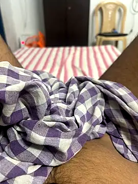 Snapshot of usermood2000 chatting on 24, 9, 2025 usermood2000 online show from 24, 9, 2025