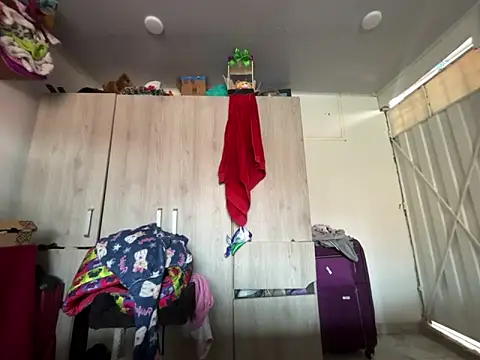 Snapshot of amanne_misa chatting on 31, 10, 2025 amanne misa online show from 31, 10, 2025