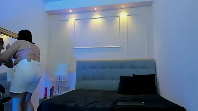 kendall roous online show from 28, 10, 2025