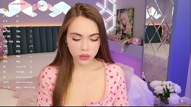 Snapshot of MimiFors chatting on 4, 4, 2026 MimiFors online show from 4, 4, 2026