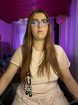 Snapshot of CoraVibes chatting on 13, 3, 2026 CoraVibes online show from 13, 3, 2026