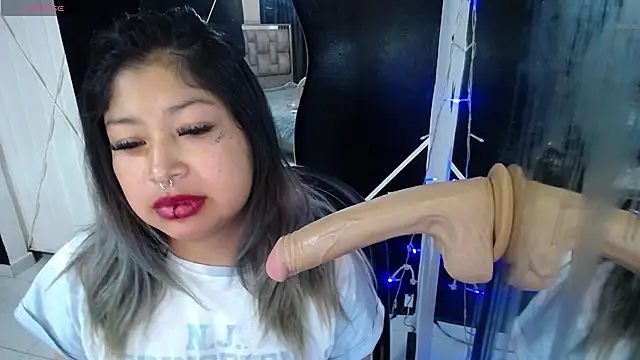 Snapshot of konojan_6 chatting on 10, 4, 2026 konojan 6 online show from 10, 4, 2026