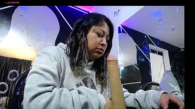 Snapshot of konojan_6 chatting on 14, 4, 2026 konojan 6 online show from 14, 4, 2026