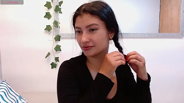 Snapshot of louis_k chatting on 28, 5, 2026 louis k online show from 28, 5, 2026