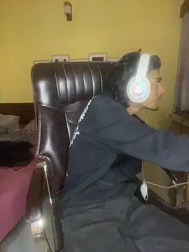 thecatfish online show from 25, 11, 2025