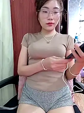 MyMy08 online show from 28, 11, 2025