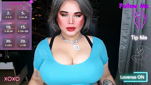 Snapshot of xHugeHarleySelfsuckerx chatting on 15, 10, 2025 xHugeHarleySelfsuckerx online show from 15, 10, 2025