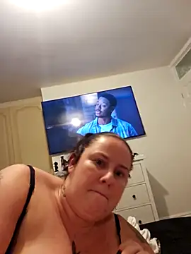 Snapshot of Biggtitz121 chatting on 22, 9, 2025 Biggtitz121 online show from 22, 9, 2025