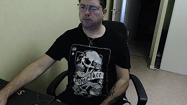 blueandwhite1 online show from 3, 12, 2024