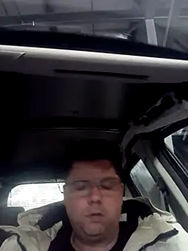 blueandwhite1 online show from 29, 1, 2025