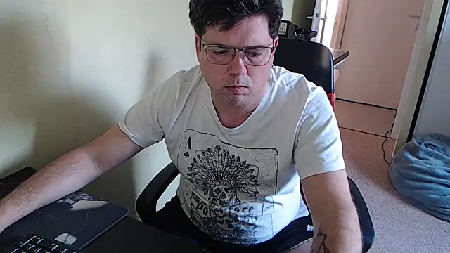 blueandwhite1 online show from 20, 2, 2025