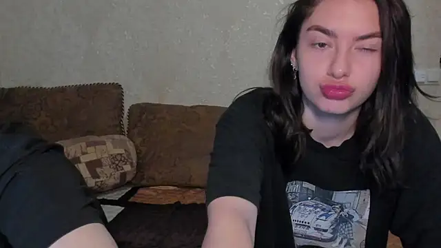 muuur fam online show from 18, 9, 2025