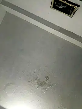 Snapshot of YadielPublic chatting on 12, 9, 2025 YadielPublic online show from 12, 9, 2025