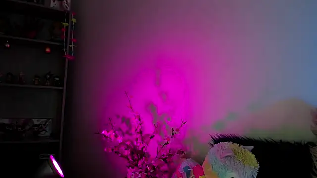 Snapshot of _chloe_moons_ chatting on 18, 9, 2025 chloe moons online show from 18, 9, 2025