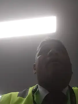 danigarci2307 online show from 15, 9, 2025