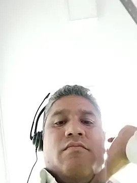 danigarci2307 online show from 10, 4, 2026