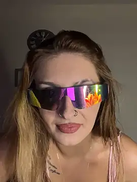 Sexy Bulgarian woman online show from 13, 9, 2025