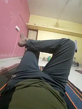 choot paglu online show from 3, 12, 2025