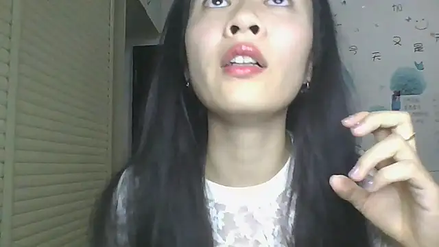 Monice1314 online show from 2, 10, 2025