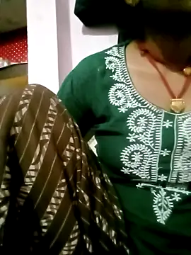 Hot tin74 online show from 9, 11, 2025