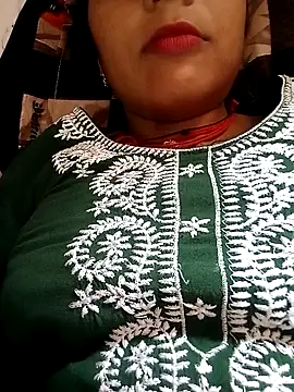 Snapshot of Hot-yuo84 chatting on 23, 9, 2025 Hot-yuo84 online show from 23, 9, 2025