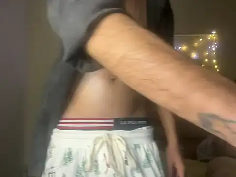 Snapshot of LustyDuoSecrets chatting on 20, 4, 2026 LustyDuoSecrets online show from 20, 4, 2026