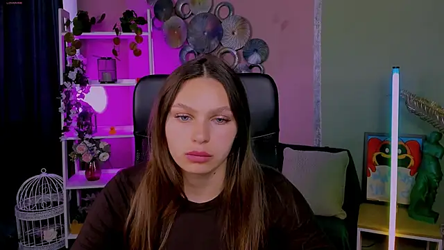 Snapshot of niri_vex chatting on 3, 10, 2025 niri vex online show from 3, 10, 2025