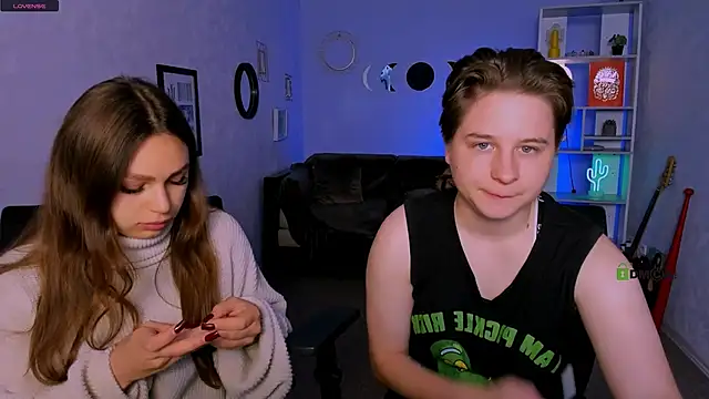 Snapshot of niri_vex chatting on 12, 10, 2025 niri vex online show from 12, 10, 2025