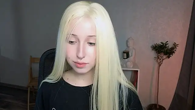 Snapshot of YukiMisa chatting on 16, 3, 2026 YukiMisa online show from 16, 3, 2026