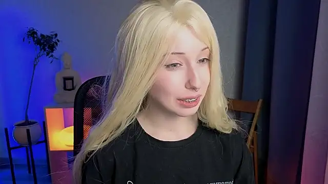 Snapshot of YukiMisa chatting on 24, 4, 2026 YukiMisa online show from 24, 4, 2026