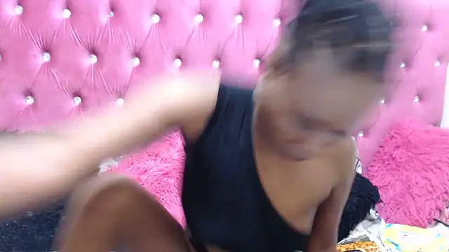 Snapshot of SexyBootie chatting on 28, 11, 2025 SexyBootie online show from 28, 11, 2025