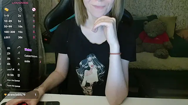 Ogonechekkk online show from 19, 10, 2025