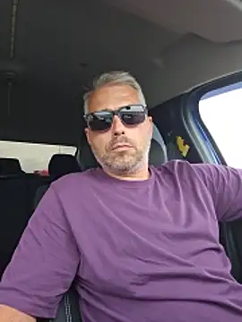 Snapshot of Doryan81 chatting on 1, 7, 2026 Doryan81 online show from 1, 7, 2026