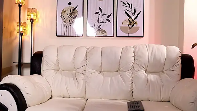 Violeta Foxz online show from 23, 2, 2026