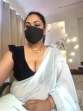 Snapshot of Indian_queen007 chatting on 7, 4, 2026 Indian queen007 online show from 7, 4, 2026
