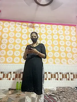 Snapshot of Hotjiya5656 chatting on 2, 6, 2026 Hotjiya5656 online show from 2, 6, 2026