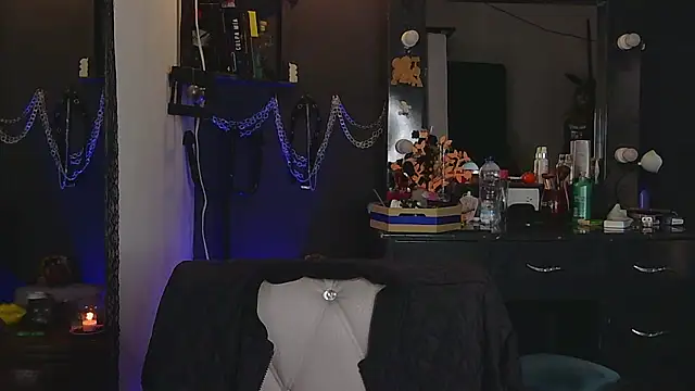 Snapshot of MeganBrown4 chatting on 2, 4, 2026 MeganBrown4 online show from 2, 4, 2026