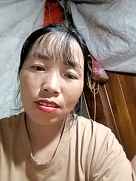 Snapshot of hera-00 chatting on 14, 9, 2025 hera-00 online show from 14, 9, 2025